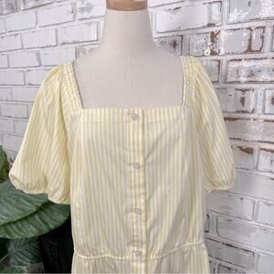 Liz Claiborne Yellow and White Stripe Short Puff Sleeve Button Down Blouse Top